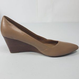 Franco Sarto Wedge Heels Tan 9.5